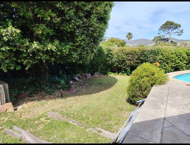 3 BEDROOM HOUSE FOR SALE IN HELDERRAND